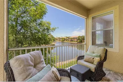 9651 Spanish Moss Way #4121, Bonita Springs, FL 34135 - Photo 2