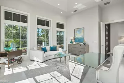803 Shadow Lake Ln, Naples, FL 34108 - Photo 8