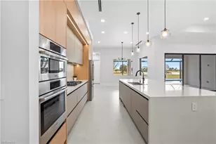 18432 Royal Hammock Blvd, Naples, FL 34114 - Photo 14