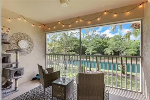241 Robin Hood Cir, Naples, FL 34104 - Photo 22