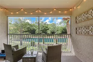 241 Robin Hood Cir, Naples, FL 34104 - Photo 24