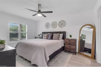 241 Robin Hood Cir #202, Naples, FL 34104 - Photo 12
