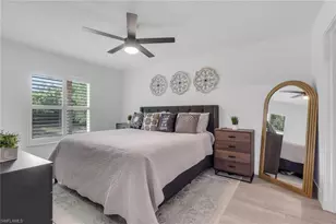 241 Robin Hood Cir, Naples, FL 34104 - Photo 12
