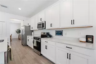 10816 Sequoia Woods Loop, Fort Myers, FL 33913 - Photo 14