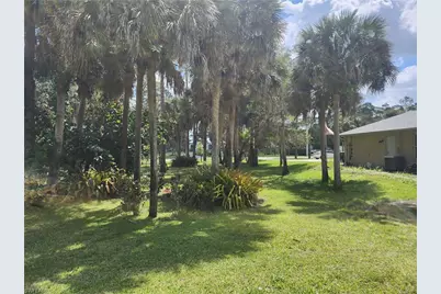111 2nd St SE, Naples, FL 34117 - Photo 36