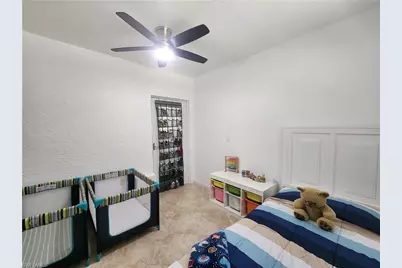 111 2nd St SE, Naples, FL 34117 - Photo 18