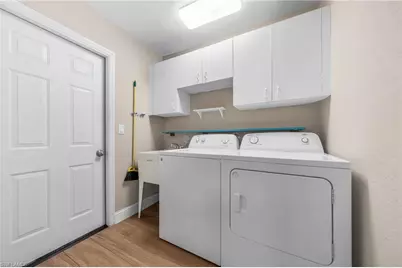 4160 5th Ave SW, Naples, FL 34119 - Photo 30