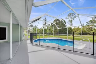 4160 5th Ave SW, Naples, FL 34119 - Photo 4