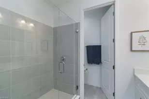 13021 Pembroke Dr, Naples, FL 34105 - Photo 20