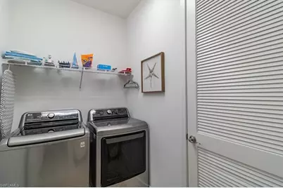 13021 Pembroke Dr, Naples, FL 34105 - Photo 26