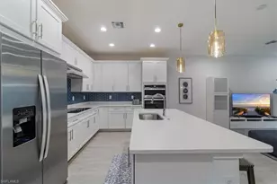 13021 Pembroke Dr, Naples, FL 34105 - Photo 10