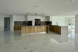 111 E North Shore Ave, North Fort Myers, FL 33917 - Photo 4