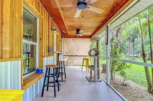 361 39th Ave NE, Naples, FL 34120 - Photo 8