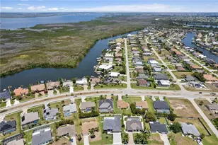 2931 SW 30th St, Cape Coral, FL 33914 - Photo 10