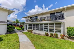 215 Palm Dr, Naples, FL 34112 - Photo 22