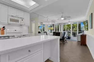 140 Seaview Ct, Marco Island, FL 34145 - Photo 4