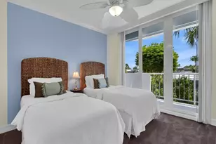 140 Seaview Ct, Marco Island, FL 34145 - Photo 14