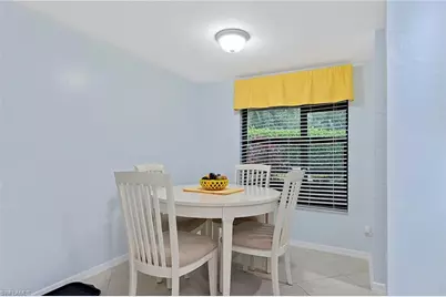 101 Fox Glen Dr #6-4, Naples, FL 34104 - Photo 12