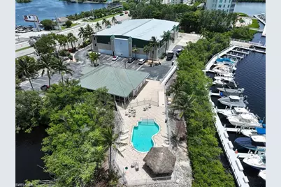5025 Bonita Beach Rd, Bonita Springs, FL 34134 - Photo 4