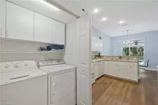 7416 Berkshire Pines Dr, Naples, FL 34104 - Photo 10