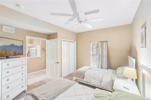 9185 Celeste Dr, Naples, FL 34113 - Photo 8