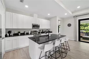 2547 Storter Ave, Naples, FL 34112 - Photo 16