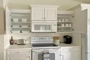 2790 Cypress Trace Cir, Naples, FL 34119 - Photo 10