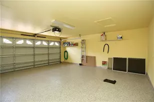 5885 3 Iron Dr, Naples, FL 34110 - Photo 44