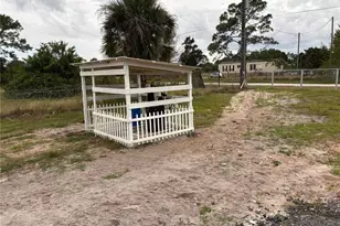 555 N Palomino St, Montura Ranches, FL 33440 - Photo 10