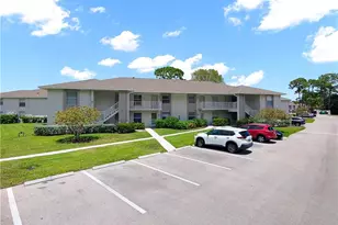 1330 Derbyshire Ct, Naples, FL 34116 - Photo 36