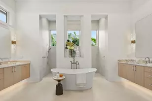 500 Ridge Dr, Naples, FL 34108 - Photo 30