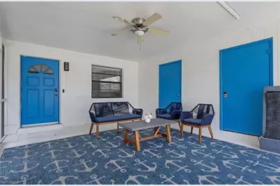 862 95th Ave N, Naples, FL 34108 - Photo 4