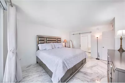 320 Seaview Ct #1207, Marco Island, FL 34145 - Photo 16