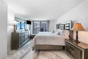 320 Seaview Ct, Marco Island, FL 34145 - Photo 14