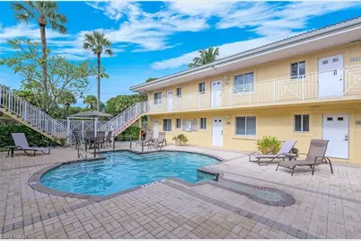 480 5th St S #202, Naples, FL 34102 - Photo 1