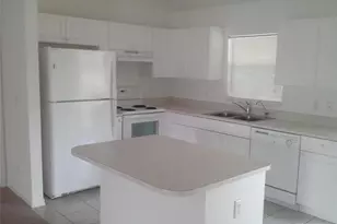 1407 W 10th St, Lehigh Acres, FL 33972 - Photo 4