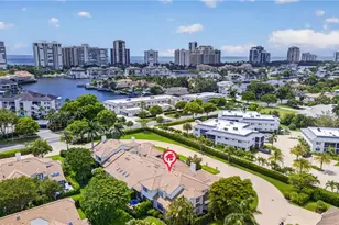 4030 Crayton Rd, Naples, FL 34103 - Photo 6