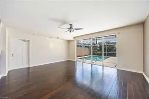 5429 Cove Cir, Naples, FL 34119 - Photo 4