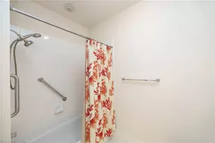 5429 Cove Cir, Naples, FL 34119 - Photo 22