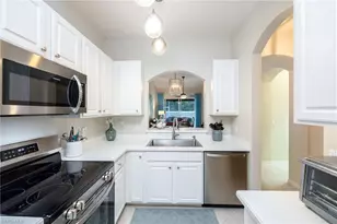 14130 Winchester Ct, Naples, FL 34114 - Photo 8