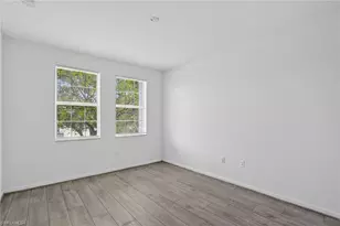 7020 Ambrosia Ln, Naples, FL 34119 - Photo 16