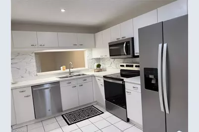 7750 Jewel Ln #101, Naples, FL 34109 - Photo 6