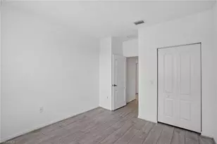 7020 Ambrosia Ln, Naples, FL 34119 - Photo 18