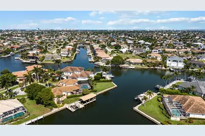 95 Anchor Ct, Marco Island, FL 34145 - Photo 26