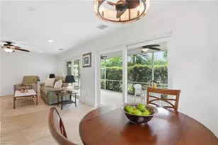 22 Kings Rd, Naples, FL 34112 - Photo 6