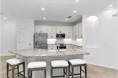 9357 Glenforest Dr, Naples, FL 34120 - Photo 14