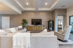 9588 Curlew Dr S, Naples, FL 34120 - Photo 8
