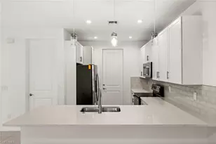 7643 Morgan Way, Naples, FL 34119 - Photo 6