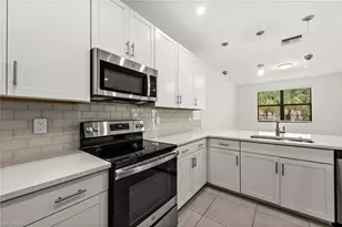 7643 Morgan Way, Naples, FL 34119 - Photo 4