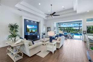 6460 Pembroke Wy, Naples, FL 34113 - Photo 10